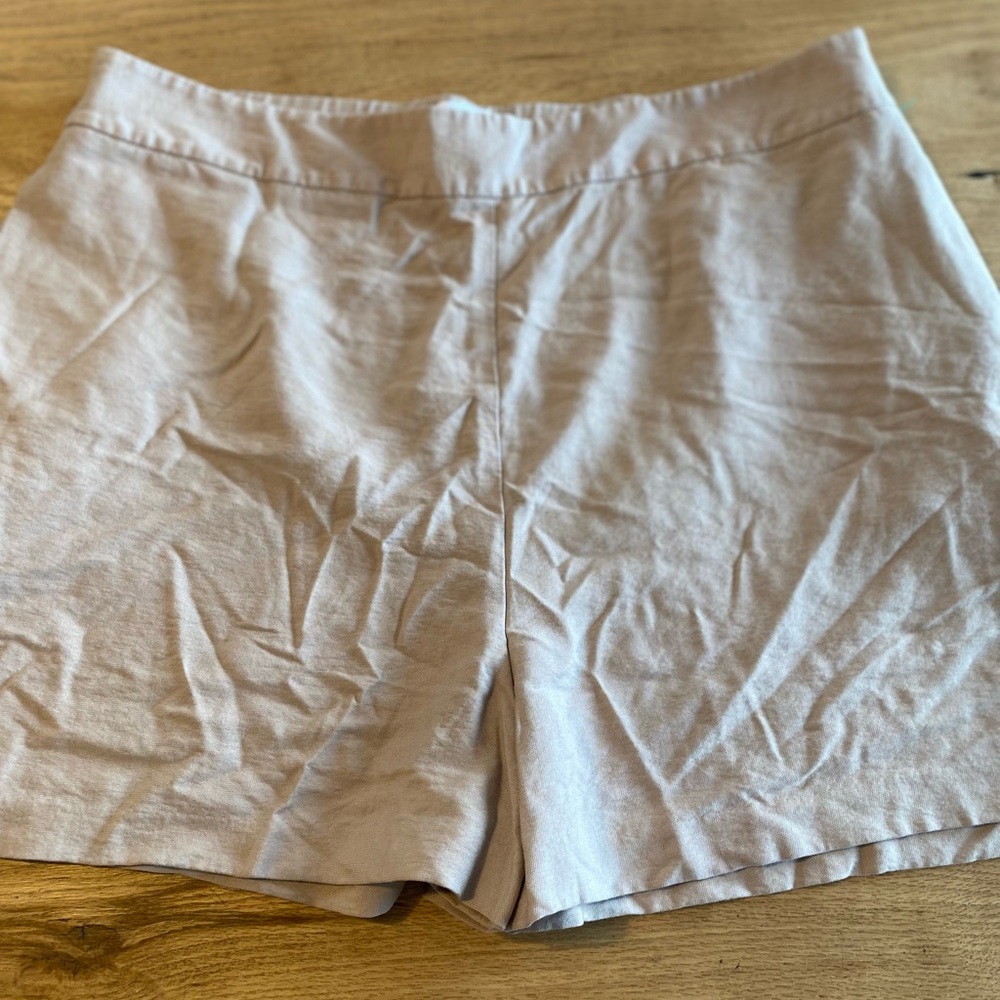 Leith Women's Cream Shorts 1X Preloved